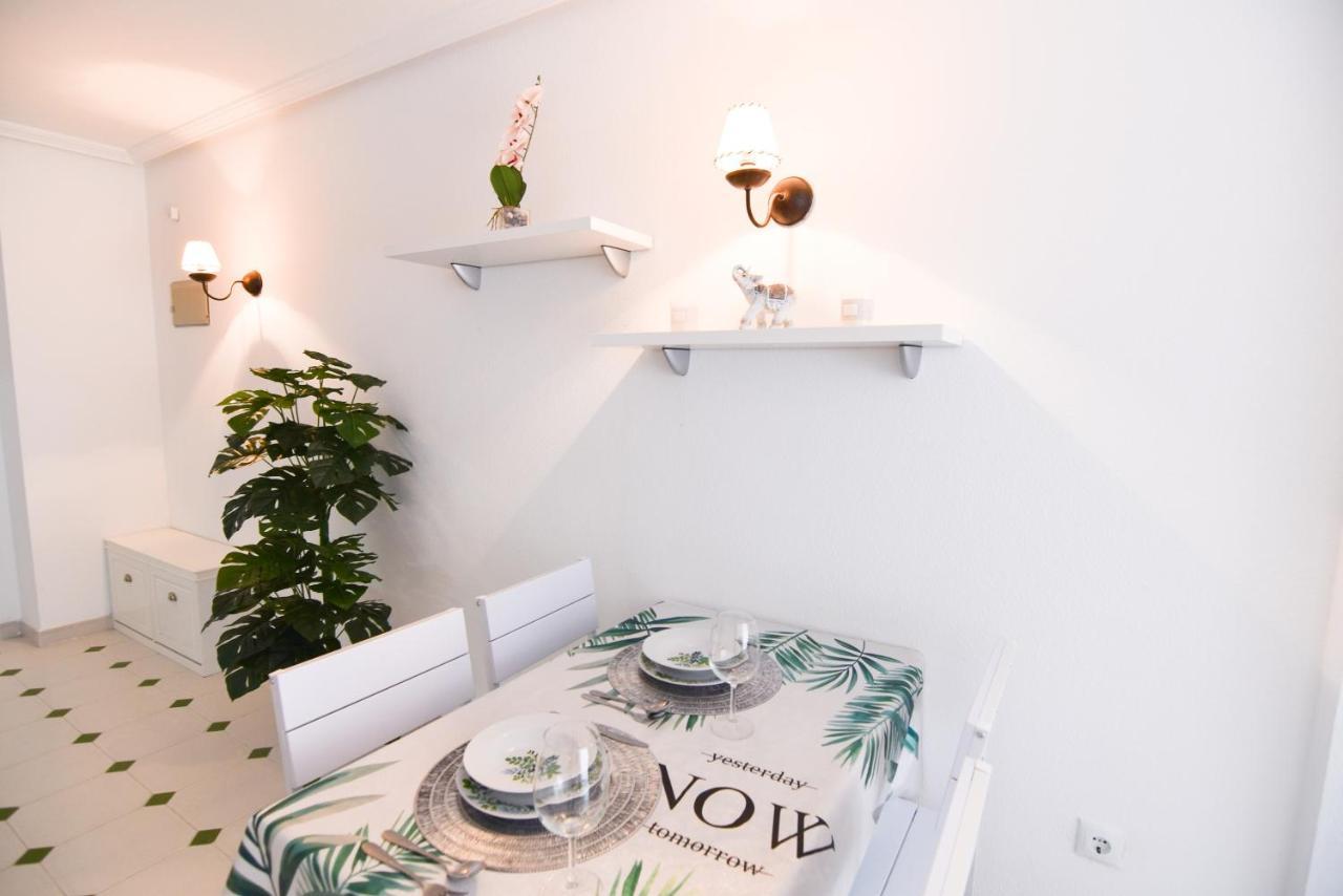 Apartamento Sol Y Playa Leilighet Torrevieja Eksteriør bilde