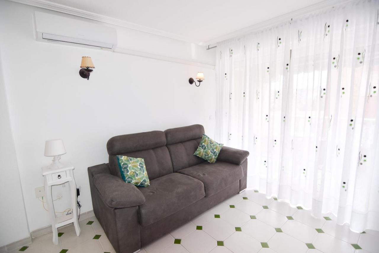Apartamento Sol Y Playa Leilighet Torrevieja Eksteriør bilde