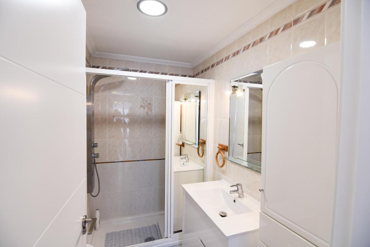 Apartamento Sol Y Playa Leilighet Torrevieja Eksteriør bilde