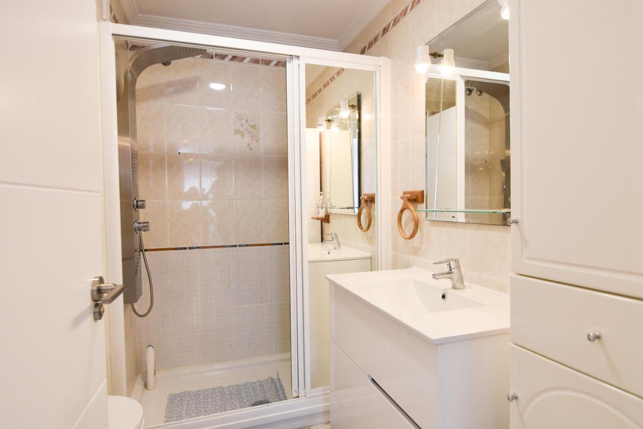 Apartamento Sol Y Playa Leilighet Torrevieja Eksteriør bilde